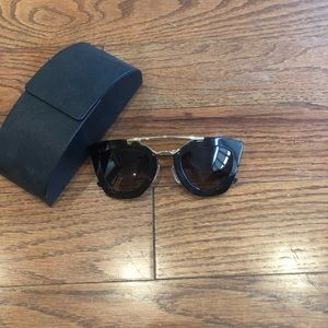 Prada sunglasses - Cinema style in Havana color